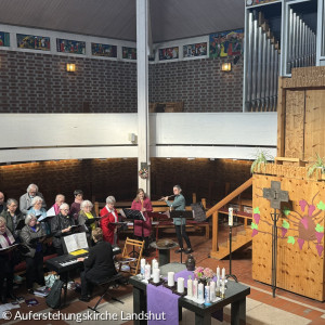 der Kirchenchor begleitet den Familiengottesdienst