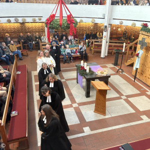 Auszug der Liturg*innen